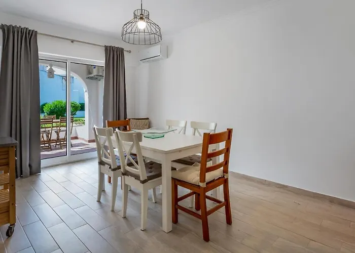 1 Bdr Vilamoura Escape W Patio By Lovelystay アパート
