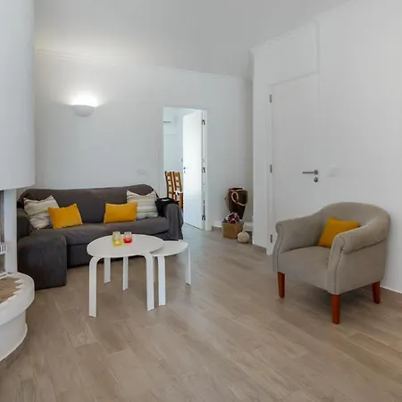 1 Bdr Vilamoura Escape W Patio By Lovelystay *