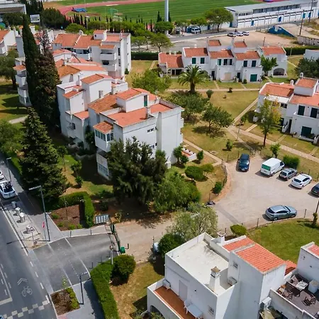 1 Bdr Vilamoura Escape W Patio By Lovelystay Quarteira