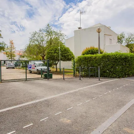1 Bdr Vilamoura Escape W Patio By Lovelystay * Quarteira