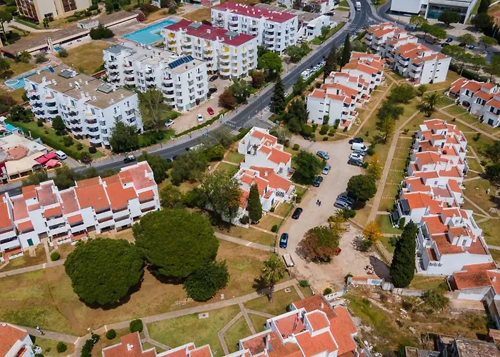 1 Bdr Vilamoura Escape W Patio By Lovelystay * Quarteira